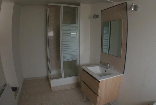 Maison 4 pièces 71,69 m² avec cour VIESLY