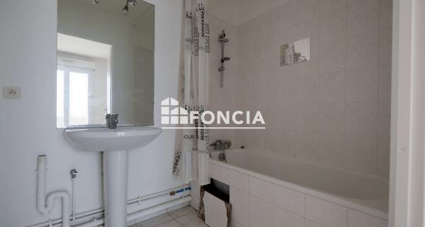 À vendre Appartement 2 pièces 47 m² - Melun 77000
