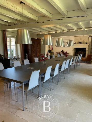 Lencloître, Propriété 6 Chambres -  416 m² à vendre