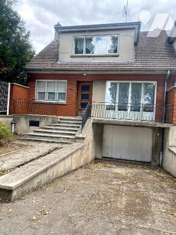 Maison de ville 3 chambres, sous sol et jardin