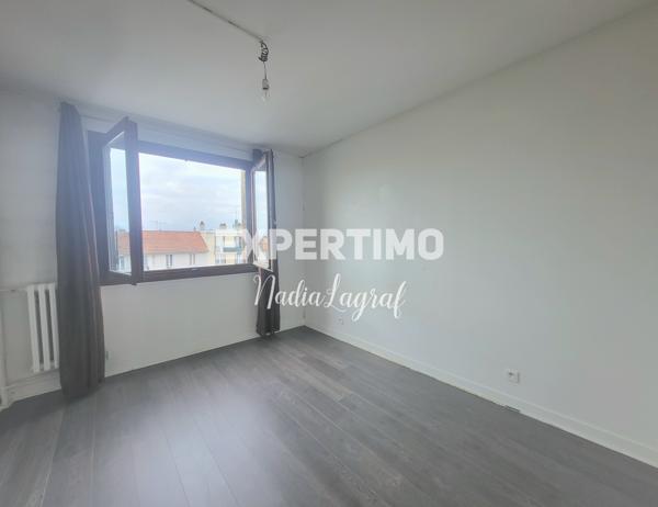 Épinay-sur-Seine (93800) Appartement F4 avec balcon- cave