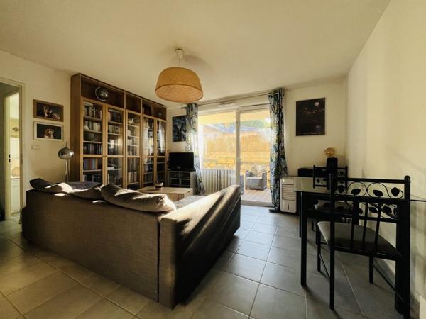 Appartement à vendre |  Bruguières |  2 pièces | 44 m²