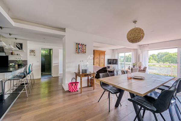 SEVRES RIVE DROITE - Appartement de standing €895 000 ** - Référence 564-S