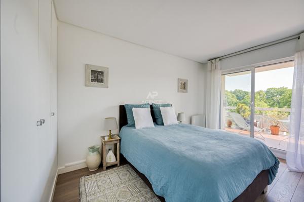 SEVRES RIVE DROITE - Appartement de standing €895 000 ** - Référence 564-S