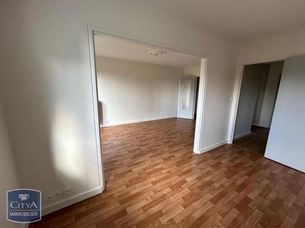 Appartement à louer 4 pièces 77.47m²