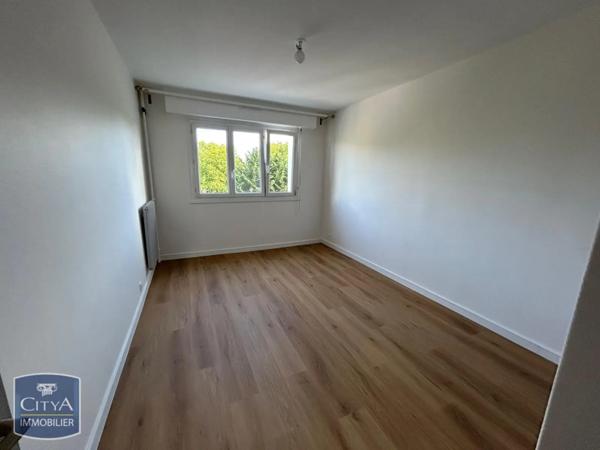 Appartement à louer 4 pièces 77.47m²