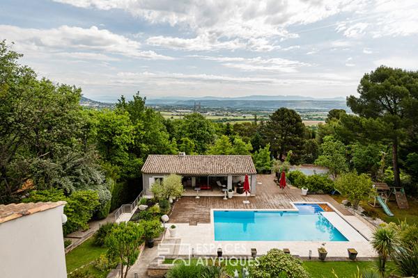 Propriété en Provence, proche Manosque dans le parc régional du Luberon