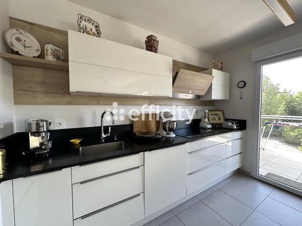 Appartement 3 pièces - 67 m² Exclusivité efficity