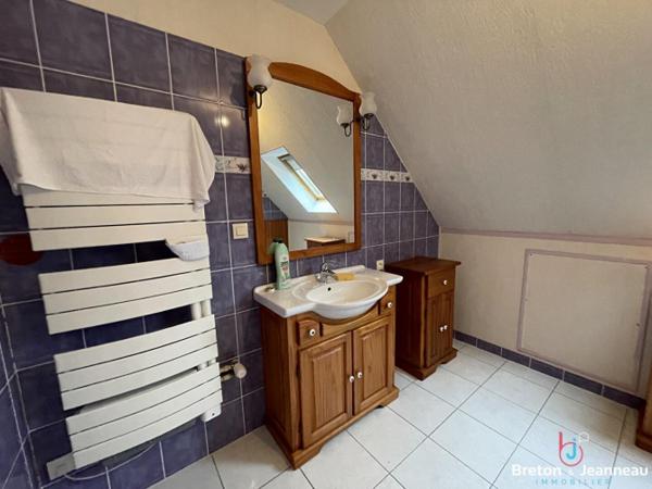 Pavillon à Sillé le Guillaume