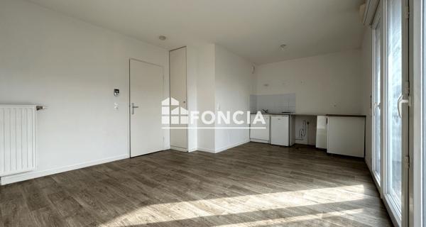À vendre Studio 29 m² - Corbeil-essonnes 91100