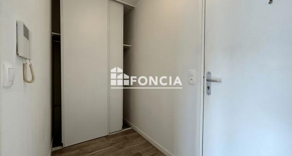 À vendre Studio 29 m² - Corbeil-essonnes 91100