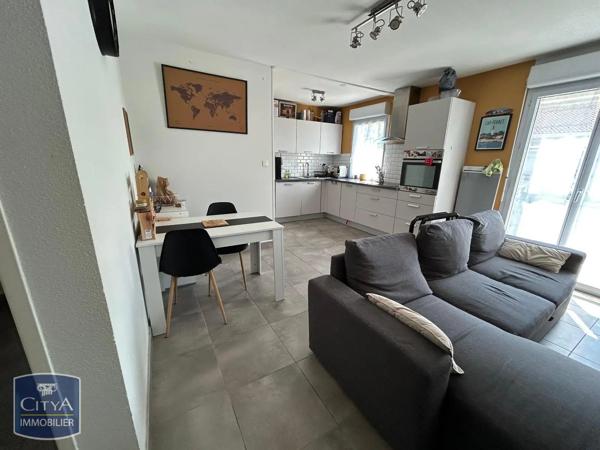 Appartement à louer 2 pièces 48.15m² Tarbes (65000)