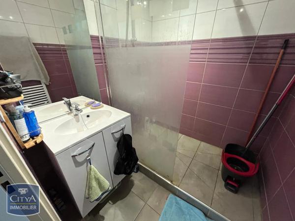 Appartement à louer 2 pièces 48.15m² Tarbes (65000)