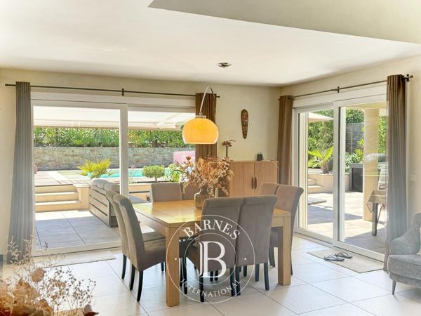 Annecy, Maison 4 Chambres -  213 m² à vendre