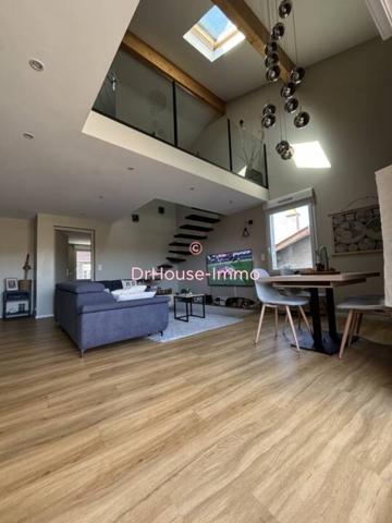 Appartement à vendre 5 pièces de 109 m²