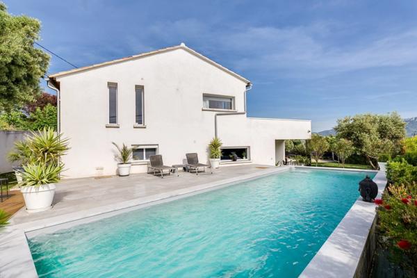 Vente Villa 4 pièces 160 m2 à Pourrières