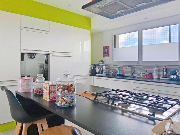 Maison contemporaine éco performante, prestations de qualité