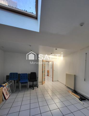 MAISON RENOVEE AVEC LOCAL COMMERCIAL