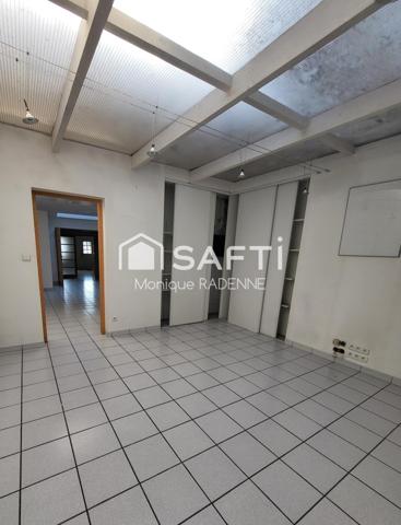 MAISON RENOVEE AVEC LOCAL COMMERCIAL