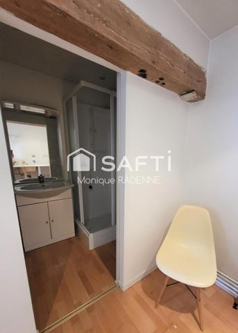 MAISON RENOVEE AVEC LOCAL COMMERCIAL