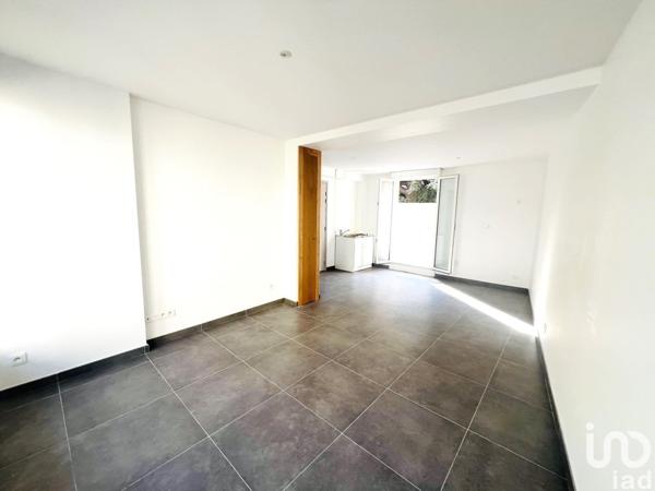 Appartement 3 pièces de 50 m² à Port-Vendres (66660)