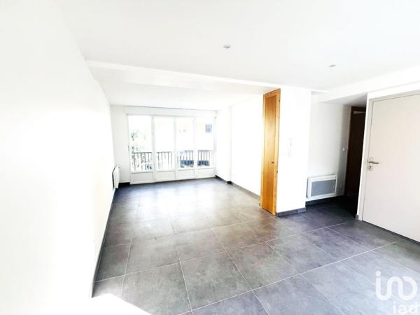 Appartement 3 pièces de 50 m² à Port-Vendres (66660)