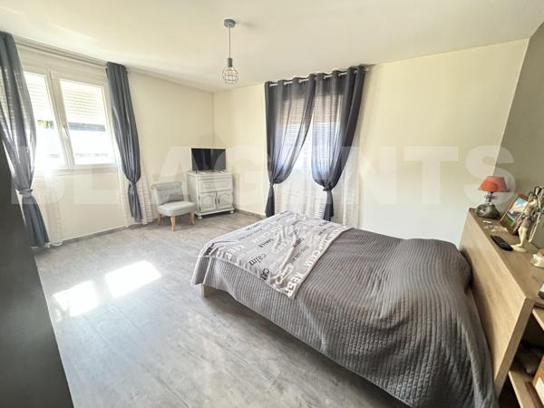 Maison Familiale de 144 m² à Villemandeur – Grand Terrain de 1 785 m²