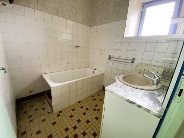 Monterfil (35160) Belle Longère en campagne