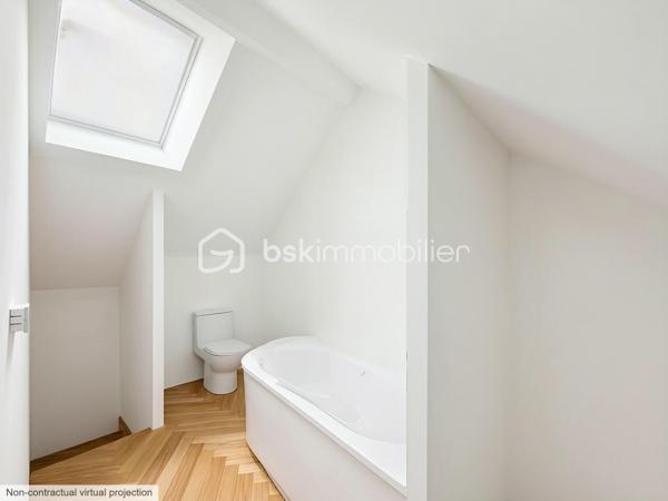 À 15 minutes de Chambly, découvrez cette maison de village de 120 m² habitables offrant un potentiel d’évolution jusqu’à 180 m² grâce à sa dépendance communicante.

✨ 120 m² habitables
✨ Potentiel jusqu’à 180 m²
✨ 3 grandes chambres
✨ Dépendance communicante
✨ Pompe à chaleur récente
✨ Ballon thermodynamique
✨ Garage
✨ Plusieurs stationnements
✨ Jardin agréable et facile à entretenir
✨ DPE C

Cette maison s’adapte à de nombreux projets :

✔️ Famille avec enfants
✔️ Famille recomposée
✔️ Télétravail
✔️ Profession libérale
✔️ Logement indépendant pour un adolescent ou un parent
✔️ Projet locatif ou revenu complémentaire

📍 Amblainville

💰 315 000 € FAI

🎥 Découvrez la visite vidéo et laissez-vous surprendre par tout son potentiel.

📞 Une visite ?
📩 Un renseignement ?

Emmanuelle Escalona
BSK Immobilier
06 21 22 18 65

#amblainville #maisonavendre #immobilier #bskimmobilier #oise valdoise maisonfamiliale investissementimmobilier teletravail dependance maisonavecgarage projetimmobilier visitevideo nouveauteimmobiliere