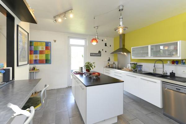 Maison à vendre |  Touvre |  8 pièces | 260 m²