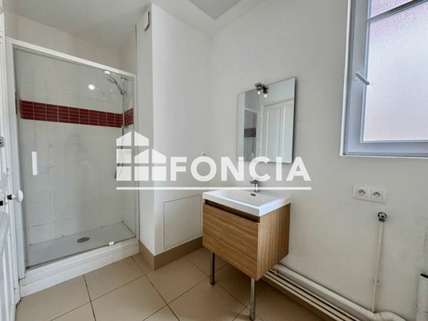 Location Appartement 3 pièces 73.21 m² - 3EME GAUCHE Rennes 35000