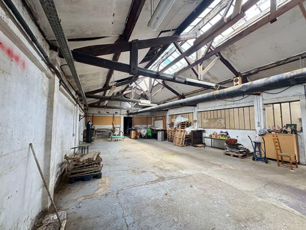 Local d'activité Bagnolet 360 M² et Pavillon 55 M²