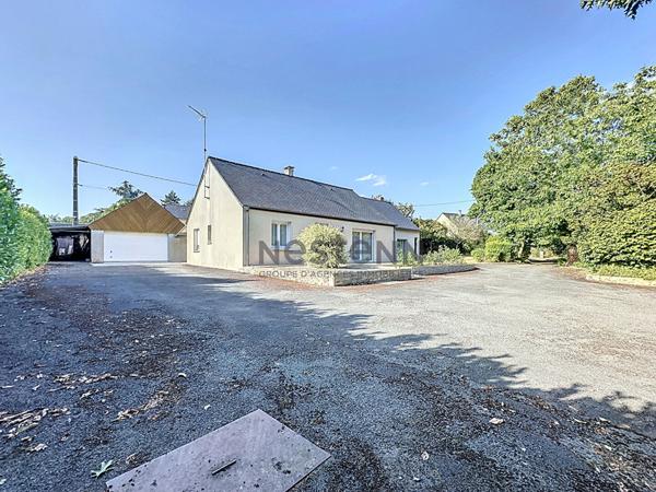 Maison familiale sur terrain de 2200m2 à vendre à Candé - plus de 200m2 - 4 chambres