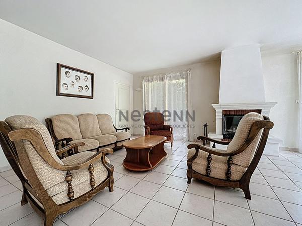 Maison familiale sur terrain de 2200m2 à vendre à Candé - plus de 200m2 - 4 chambres