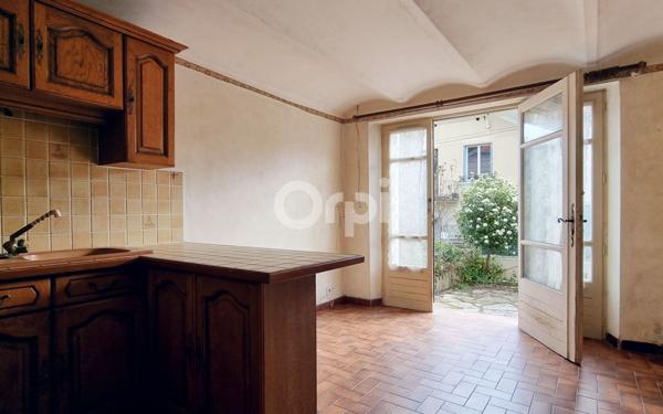 Maison à vendre    5 pièces •  Alès