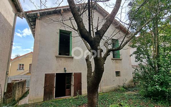 Maison à vendre    5 pièces •  Alès