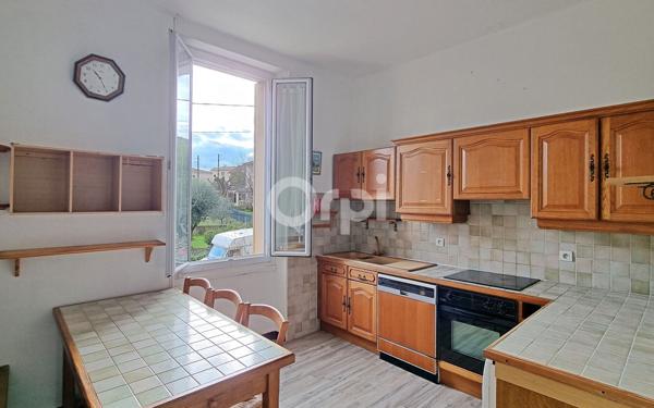 Maison à vendre    5 pièces •  Alès