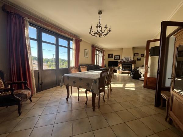 Maison à vendre |  Ansac-sur-Vienne |  11 pièces | 250 m²