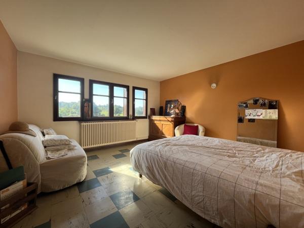 Maison à vendre |  Ansac-sur-Vienne |  11 pièces | 250 m²