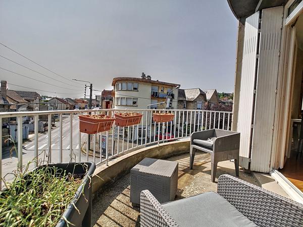 Appartement Brive La Gaillarde quartier des Rosiers - 106 m2 - 2 ème étages - balcon - cave - 3 chambres