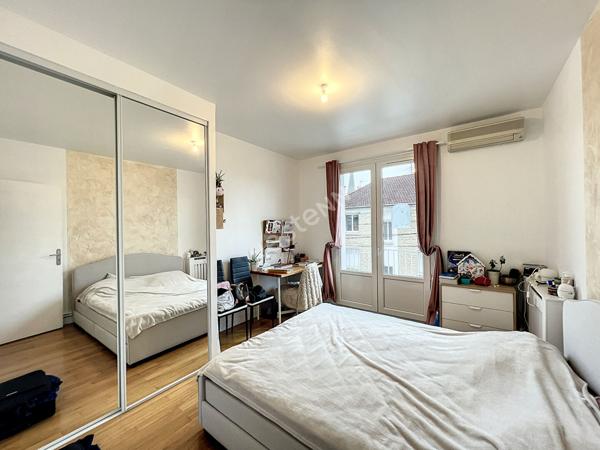 Appartement Brive La Gaillarde quartier des Rosiers - 106 m2 - 2 ème étages - balcon - cave - 3 chambres