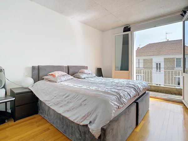 Appartement Brive La Gaillarde quartier des Rosiers - 106 m2 - 2 ème étages - balcon - cave - 3 chambres