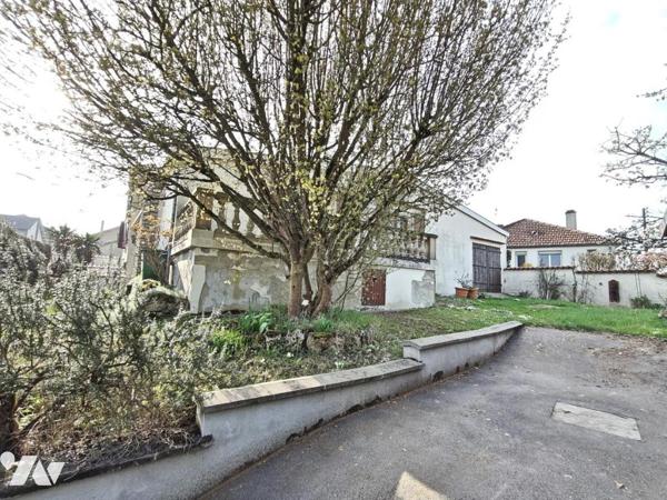 A VENDRE A CERNAY LES REIMS - Maison avec 4 chambres d'env. 110m²