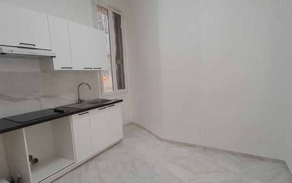 Appartement à louer    3 pièces •  Nice