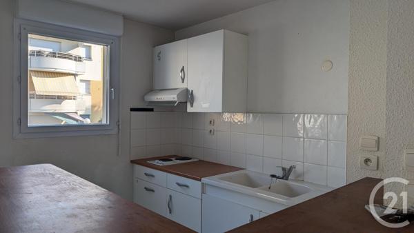 Appartement F2 à vendre  2 pièces - 50,14 m 2   ST PIERRE DU MONT  - 40