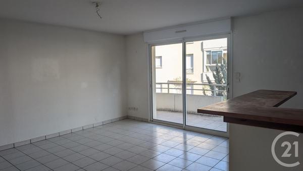 Appartement F2 à vendre  2 pièces - 50,14 m 2   ST PIERRE DU MONT  - 40