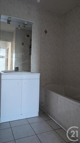 Appartement F2 à vendre  2 pièces - 50,14 m 2   ST PIERRE DU MONT  - 40