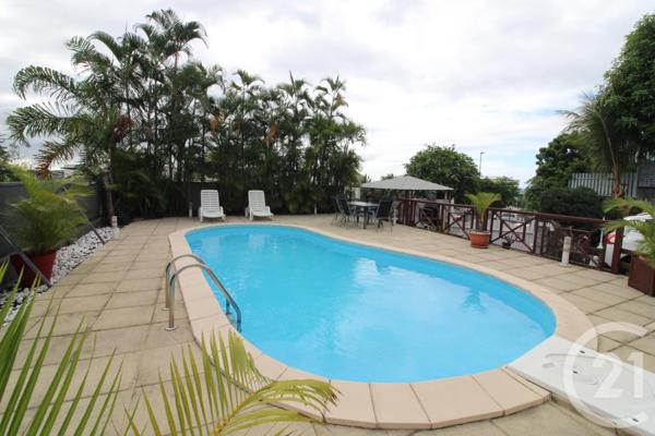 Maison à vendre  4 pièces - 111 m2 LA POSSESSION - 974