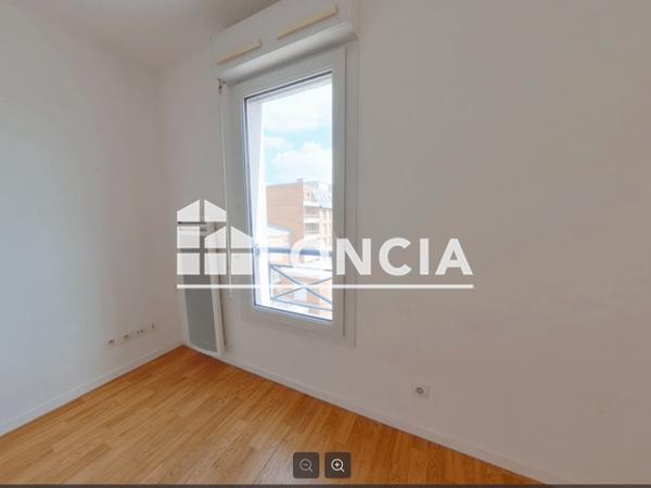 Location Studio 19.1 m² - 1A/5/7 RUE DE LA DIGUE Lille 59800