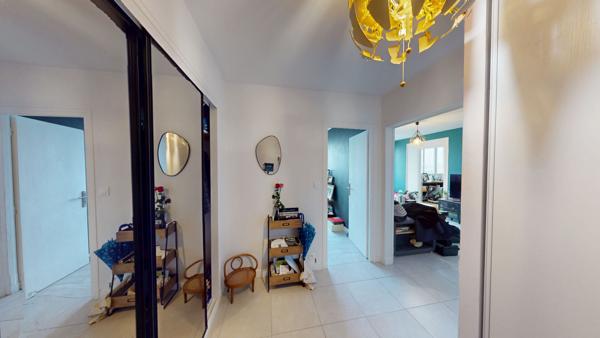 Appartement à vendre à Saint-Jean-le-Blanc, Dernier étage avec vue exceptionnelle sur Orléans